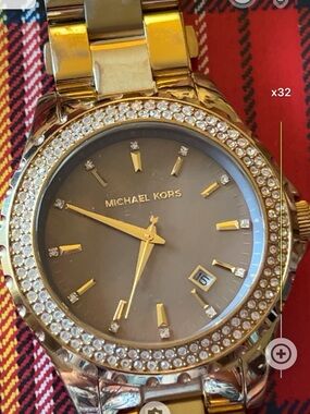 Michael Kors Women's Gold Crystal-Accented Bracelet Watch Mother of Pearl MK5452